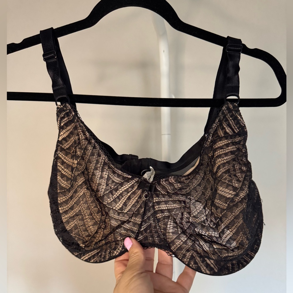 Chantelle Black and Tan Patterned Bra 38DDD
